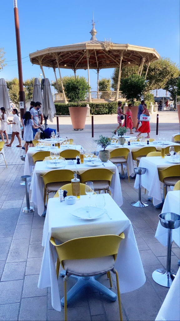 Restaurant La Perle, seafood and fish restaurant in Cannes