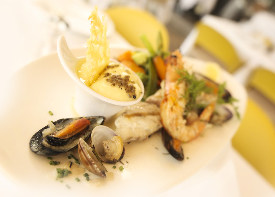 Restaurant La Perle, Cannes, poissons, fruits de mer, crustacés