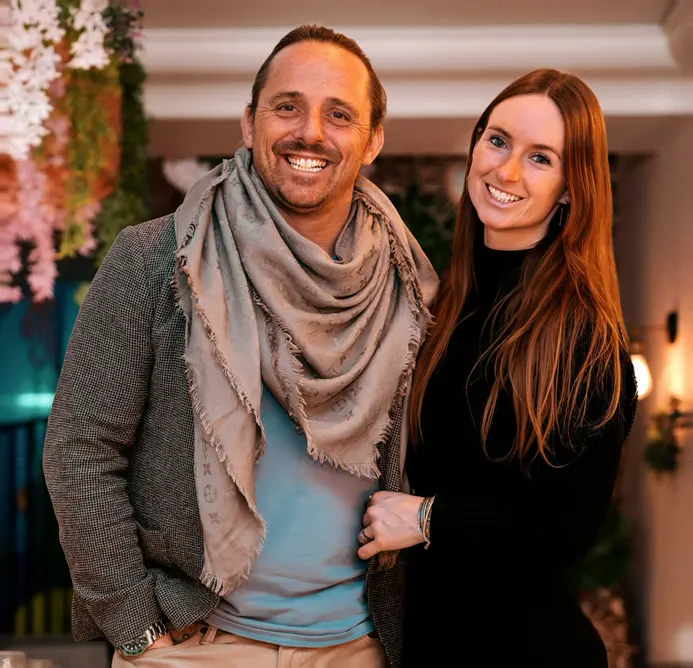 Camille et Maxime au restaurant La Perle à Cannes